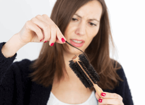 nguyên nhân gây rụng tóc sau sinh là gì