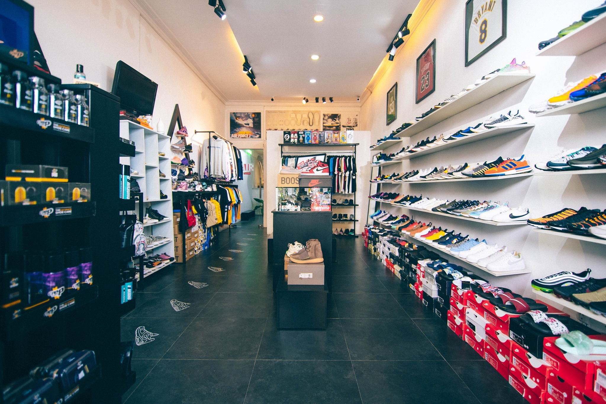Top 8 Shop Bán Sneaker Chất Lừ TP. Hồ Chí Minh 2