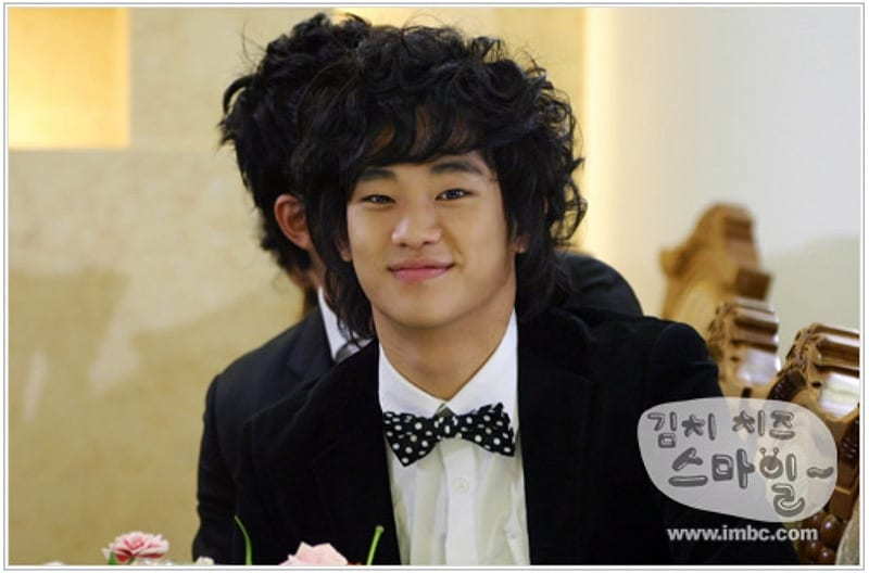 Tiểu Sử Kim Soo Hyun